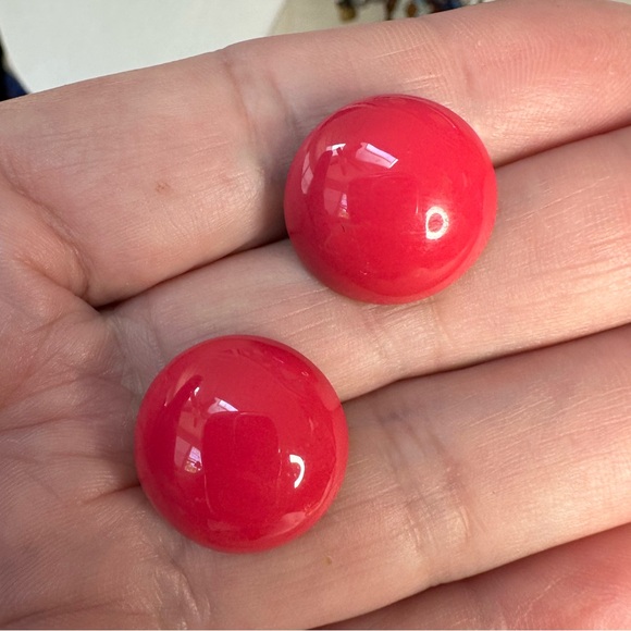 Four pair pink vibe earrings - Picture 5 of 7